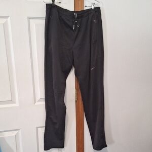 Nike Men's Black Drawstring Pants